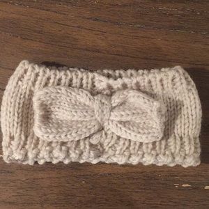 Cute Knit Headband *Never Worn!*